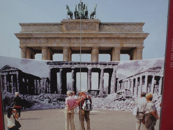 Brandenburg Gate before and after