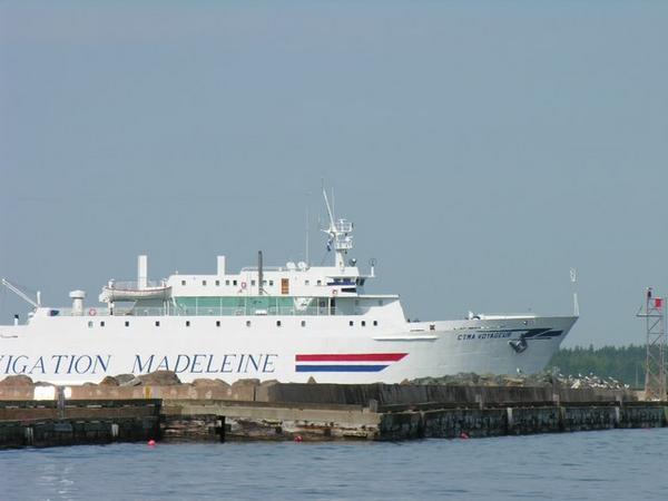 Ferry to Madeliene