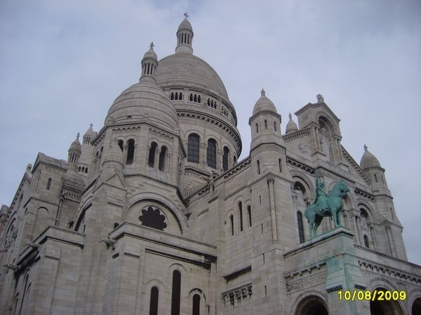 Huge newer cathedral in Montmartre