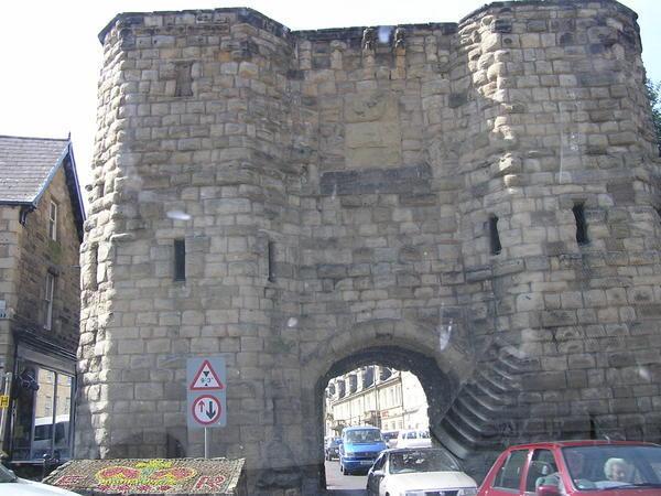 Alnwick Gate
