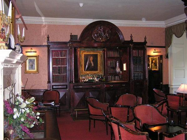 Lumley Castle Hotel - Bar