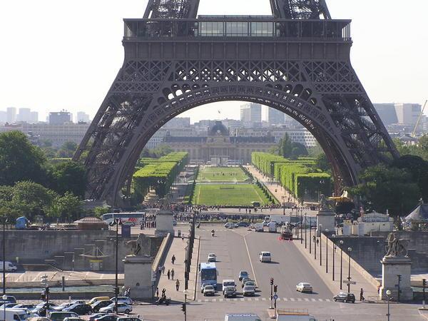 Tour Eiffel  & Ecole Militaire
