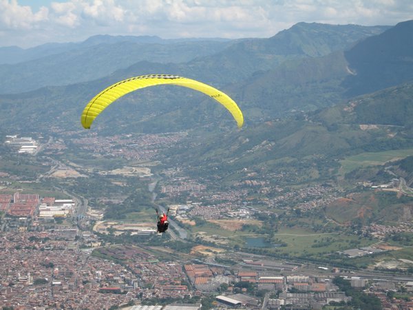 Medellin- Paragliding