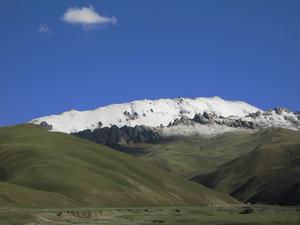 TIAN SHAN MOUNTAINS/ ARPA VALLEY