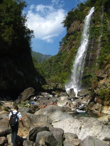 Bomod-ok Falls trek