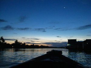 Sungai Martapura at dawn
