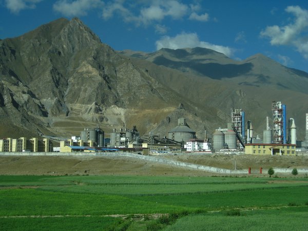  Lhasa to Xian train scenery