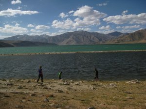 Yashil Kul lake