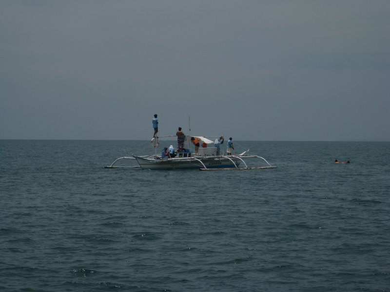 one of the 30 boats trying to spot the butandings