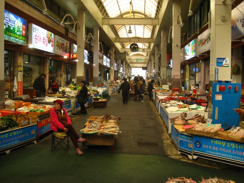 Seogwipo market