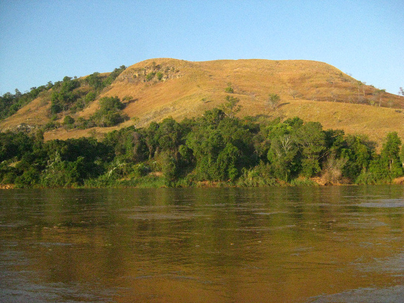 Tsiribihina river trip Day 2