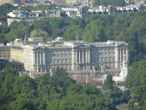 Buckingham Palace from The London Eye - Zoomed In