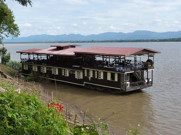 Vat Phou Boat