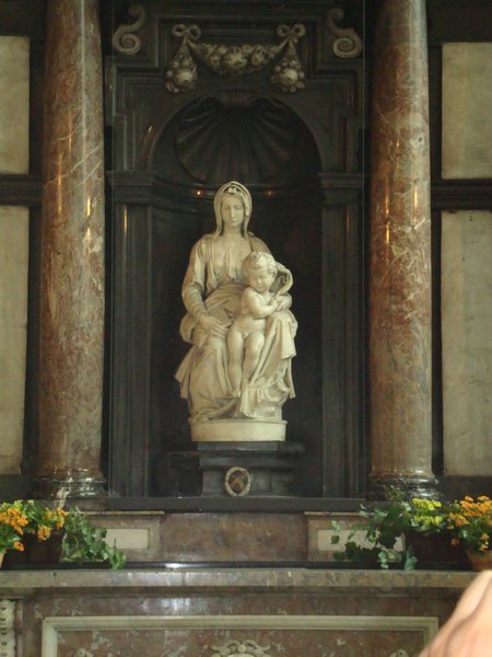 Michelangelo's 'Madonna with Child'