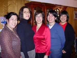 Me and my sisters.  Rara, Lainie, Yvonne, Me & Lorraine