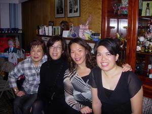 Mom, Yvonne, Anita and Bonnie