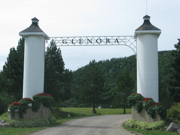 Glenora Entrance