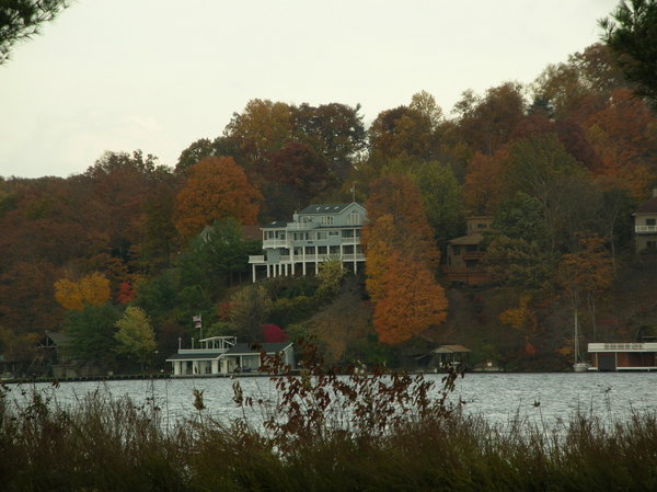 Claytor Lakeside houses