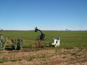 062 Tin Horse cyclist