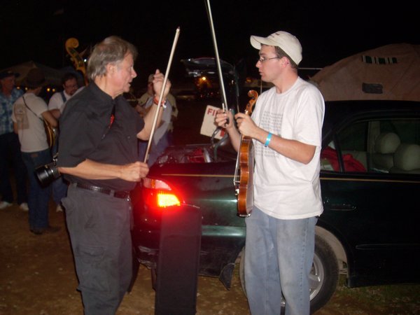 Mark and Jeremy talking fiddles