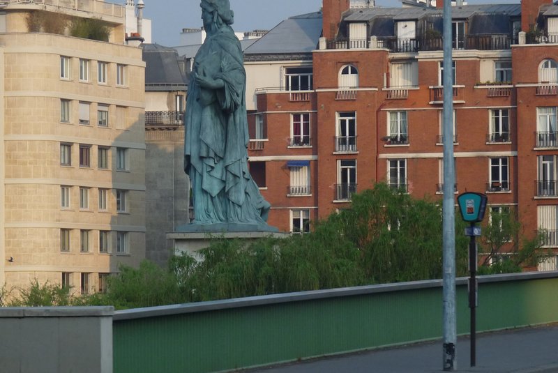 France replica Statue of Liberty