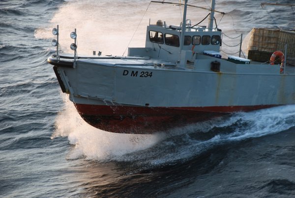 Delta Milke fights heavy seas