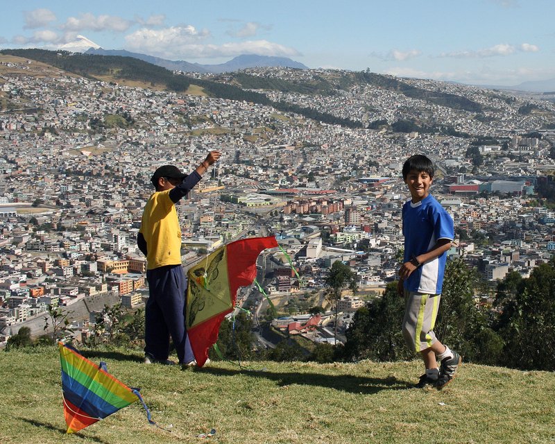Kites overlooking Quito