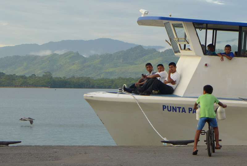 Boat full of politicoes and fellow travellers headed to Rio Dulce