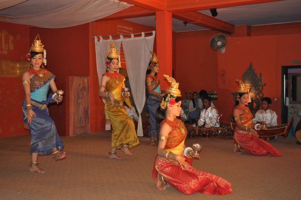 Apsara traditional dancing