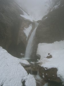 Not all the waterfalls were frozen!