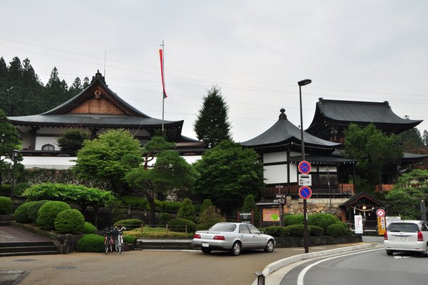 Takayama temples