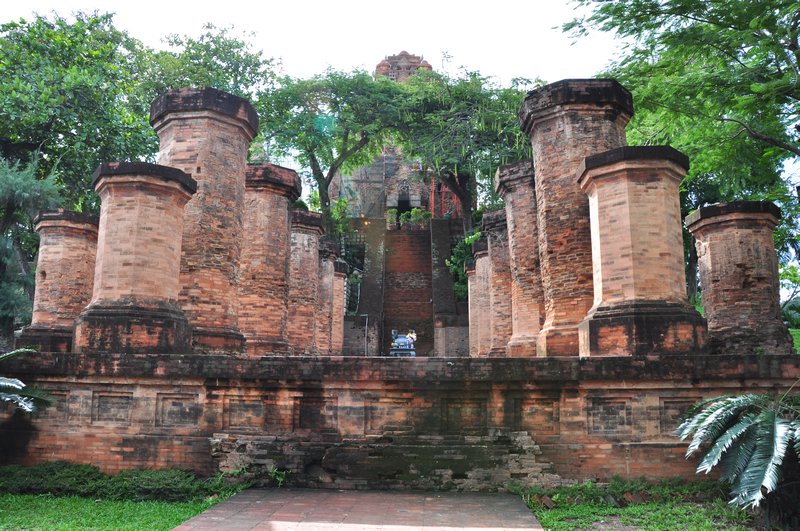 Entrance to Po Nagar Cham Tower ruins