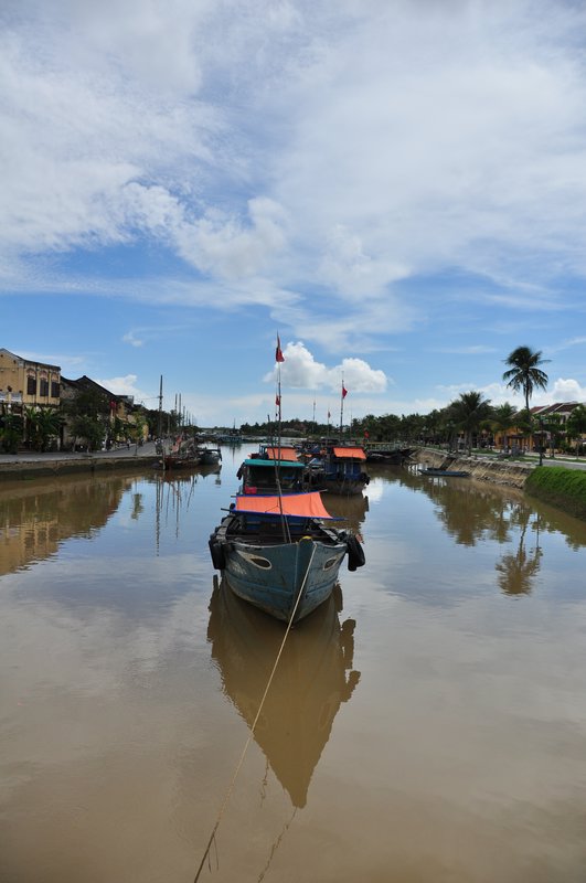River bissecting HoiAn