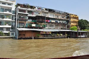 Bangkok's riverside homes
