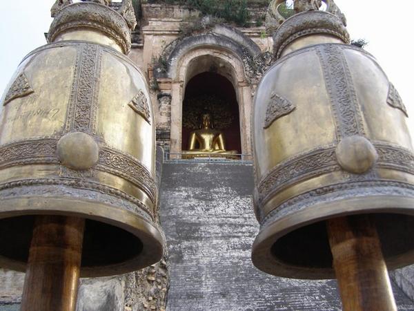 The Bells Of Wat Chedi Luang