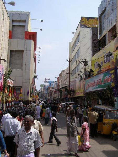 The Busy Chinna Bazaar