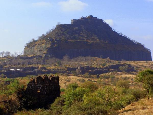 Aurangabad: Daulatabad Fort