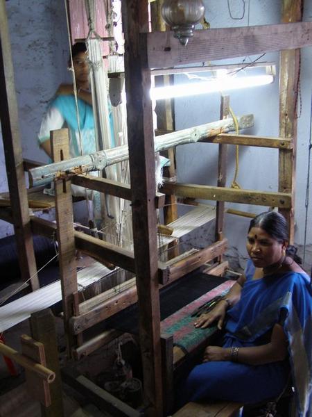 Aurangabad: Himroo Silk Weaving Machine