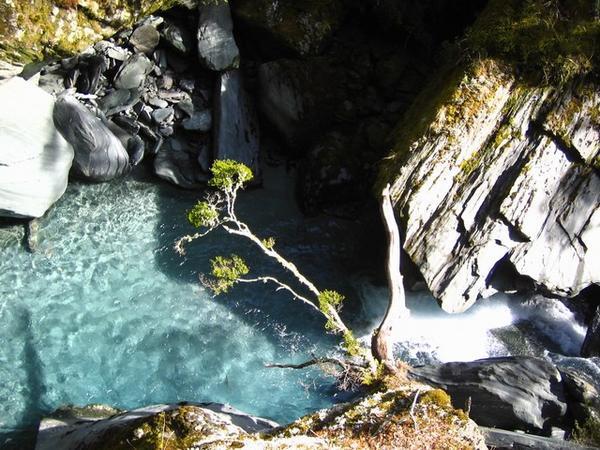 The Turquoise Waters of Rob Roy Stream