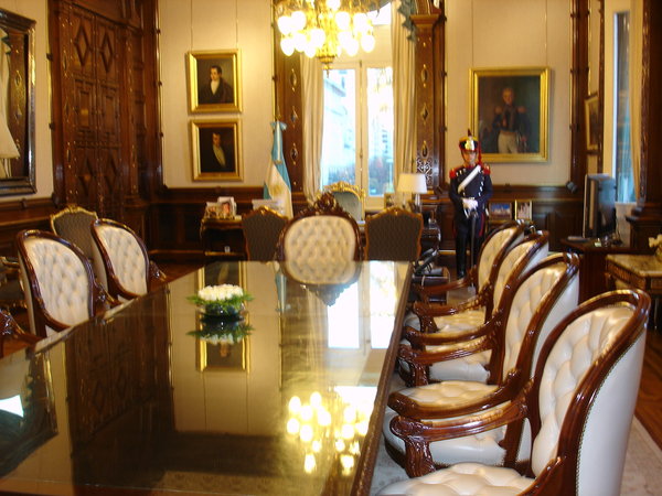 El Presidente's office
