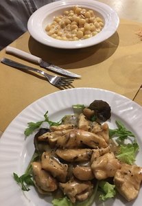 Had Wonderful Meals in Siena