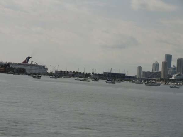 Miami Beach Harbor anchorage