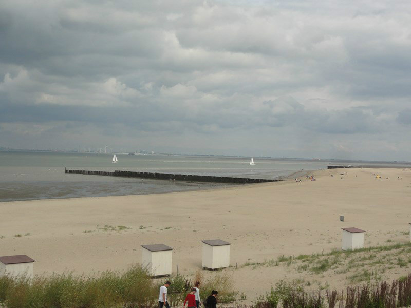 Sandy Beach & Flat