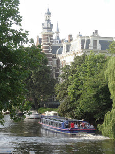 Tour Canal Boats