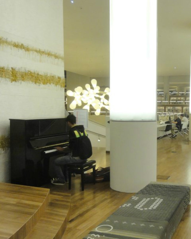 A Piano in the Amsterdam Library
