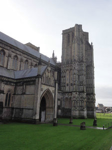 A side view of the Wells Cathedral