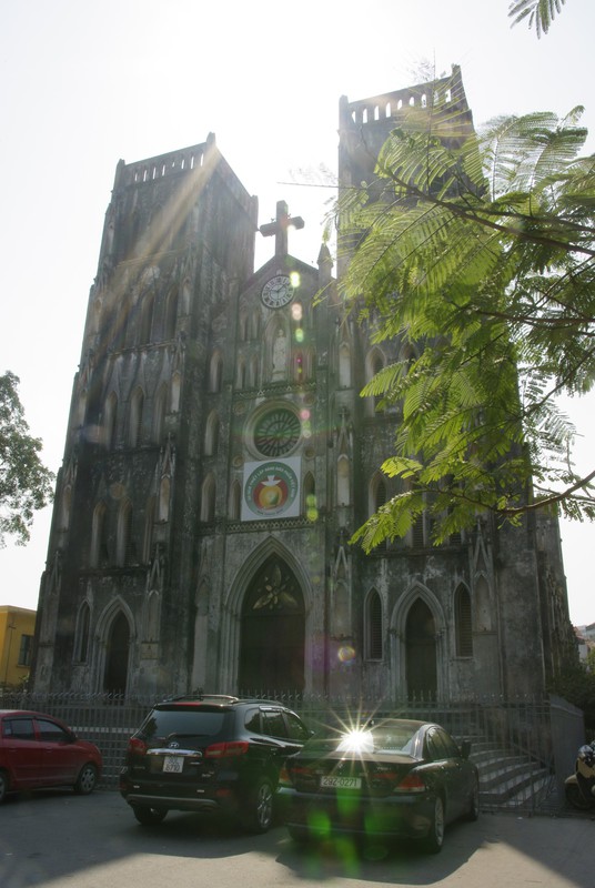 Die "Notre Dame von Hanoi"