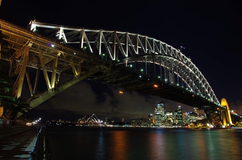 Harbour Bridge und Oper bei Nacht