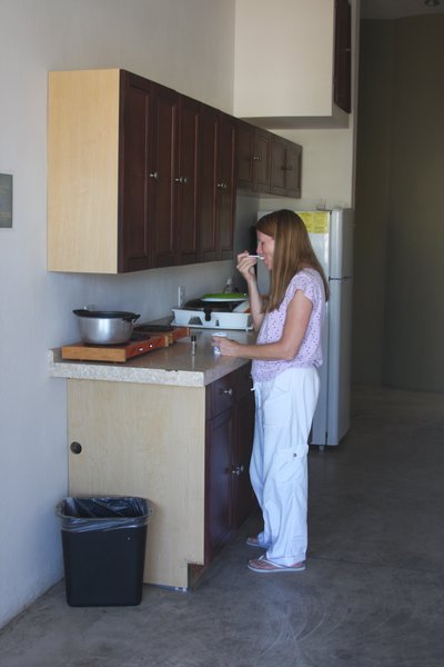 Hostel Rio Playa - Our Kitchen