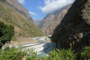 Nepal - Annapurna Circuit Trek - Valley